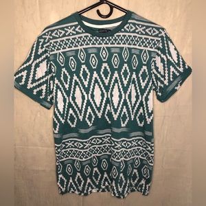 Earthbound Tribal print Tee Shirt - XL (Large)